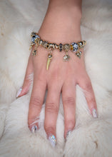 Load image into Gallery viewer, Elephant Charm Bracelet
